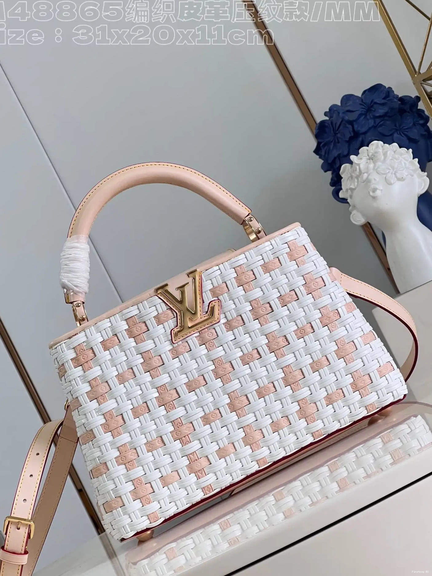 First bag ru VUITTON LOUIS CAPUCINES BB-31.5*20*11CM 0706